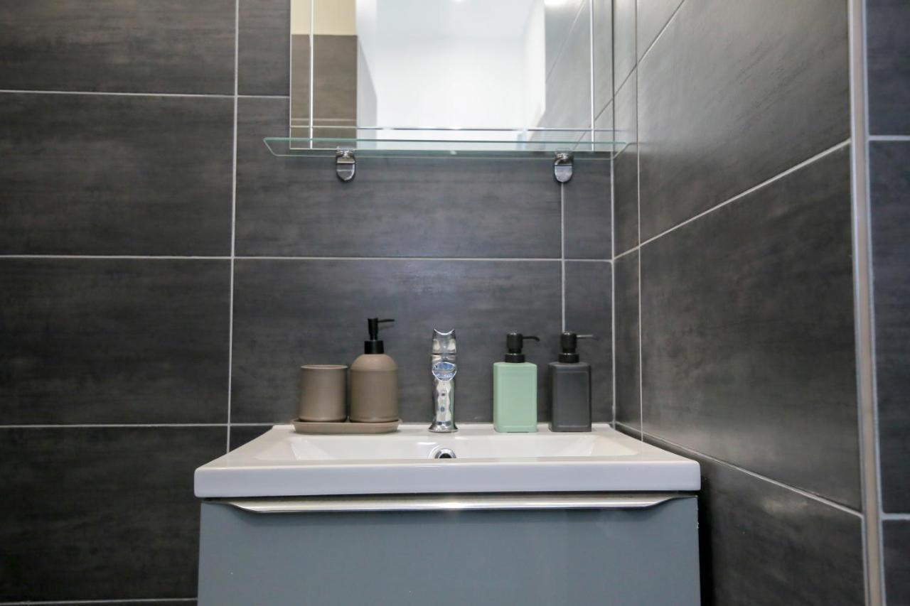L'Industriel, T2 Hypercentre Chic Et Cosy, Wifi Par Sovalfi Apartment Saint-Etienne  Luaran gambar